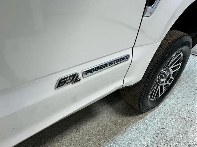 Photo of 2018 Ingot Silver Metallic Ford F-250
