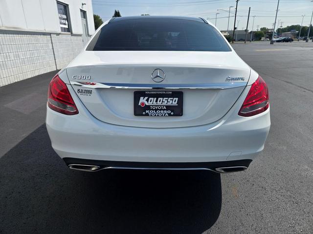 Photo of 2017 White Mercedes-Benz C-Class