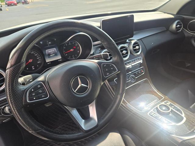 Photo of 2017 White Mercedes-Benz C-Class