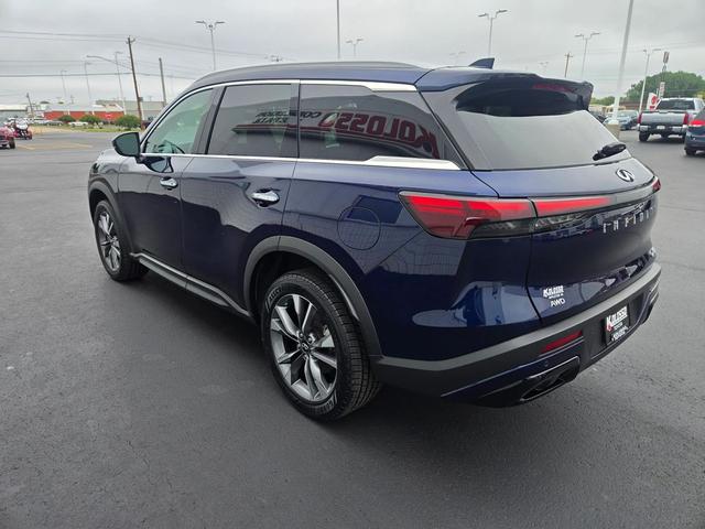 Photo of 2023 Grand Blue INFINITI QX60
