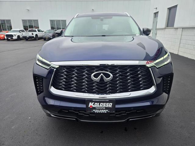 Photo of 2023 Grand Blue INFINITI QX60