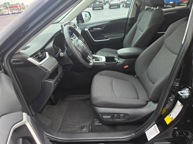 Photo of 2023 Midnight Black Metallic Toyota RAV4