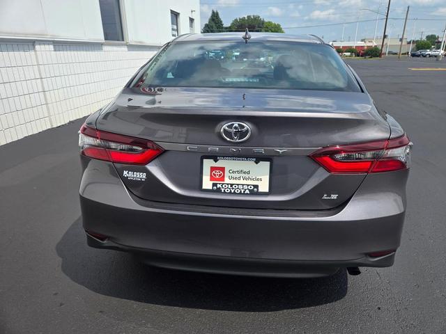 Photo of 2023 Gray Toyota Camry