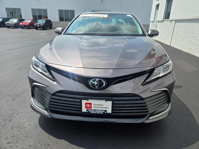 Photo of 2023 Gray Toyota Camry