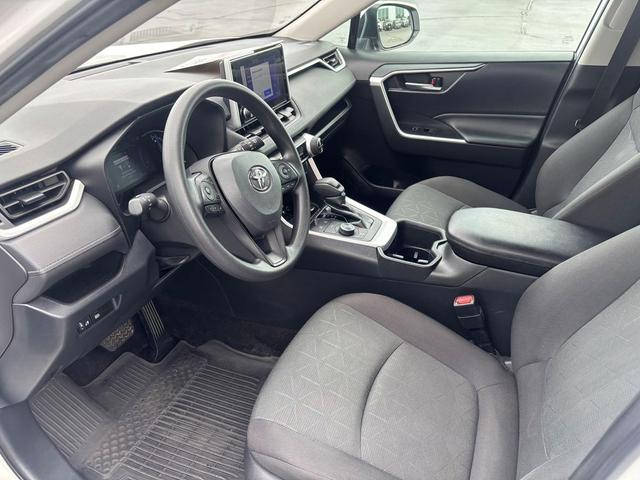Photo of 2023 Ice Cap Toyota RAV4 Hybrid