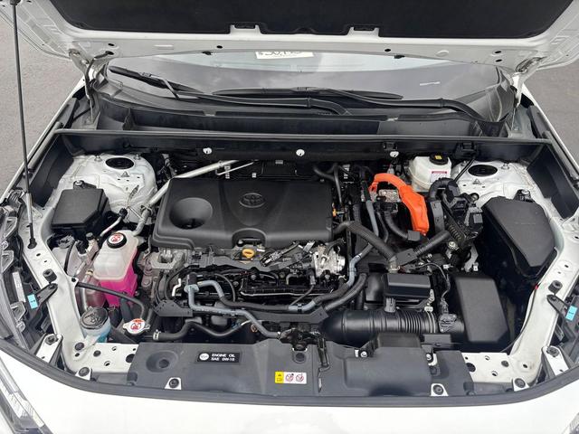 Photo of 2023 Ice Cap Toyota RAV4 Hybrid
