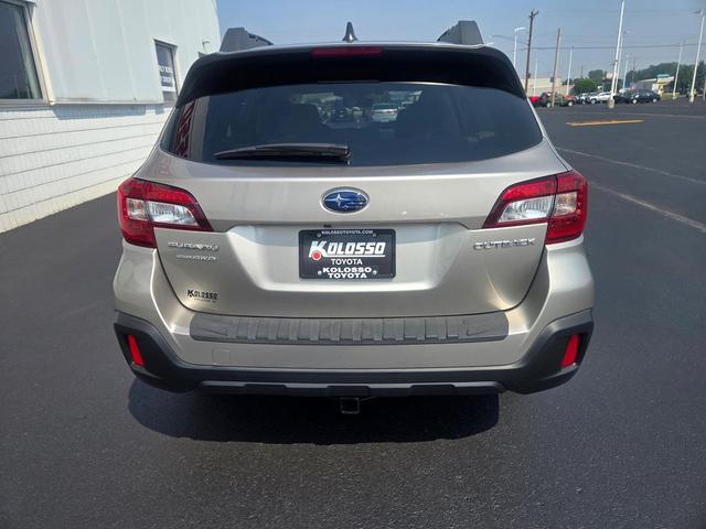 Photo of 2019 Tungsten Metallic Subaru Outback