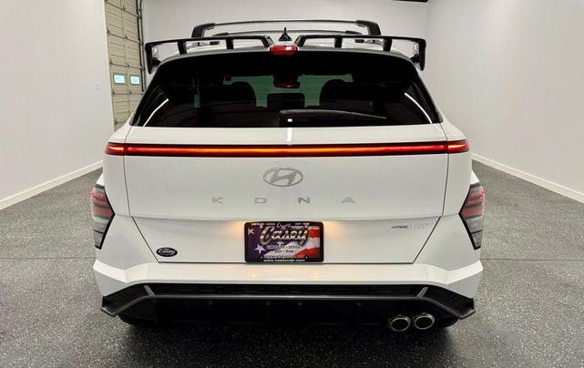 Photo of 2025 Atlas White Hyundai KONA