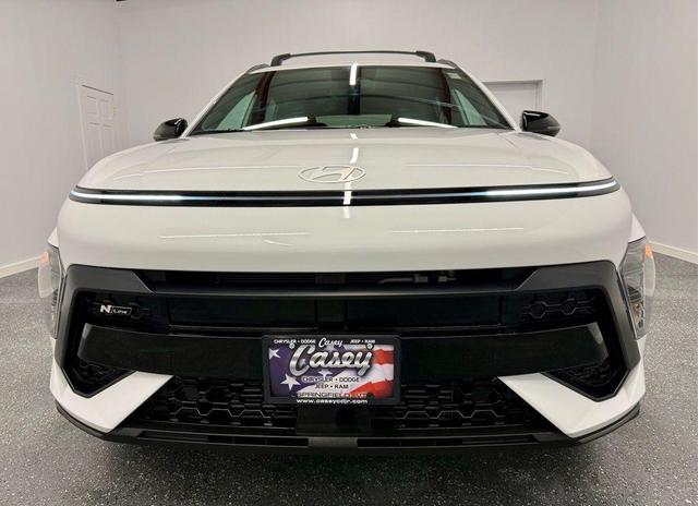 Photo of 2025 Atlas White Hyundai KONA