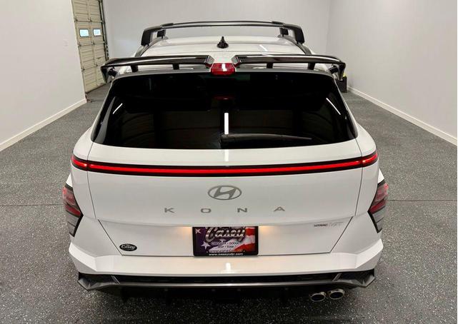Photo of 2025 Atlas White Hyundai KONA