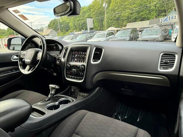 Photo of 2020 DB Black Crystal Clearcoat Dodge Durango