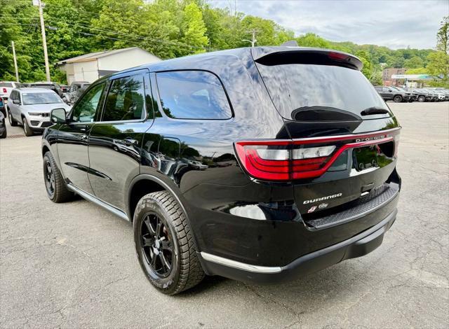 Photo of 2020 DB Black Crystal Clearcoat Dodge Durango