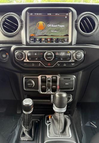 Photo of 2020 Black Clearcoat Jeep Gladiator
