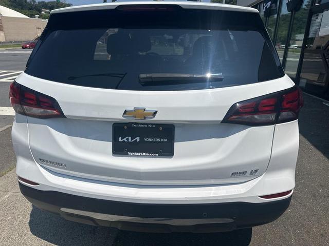 Photo of 2023 Summit White Chevrolet Equinox