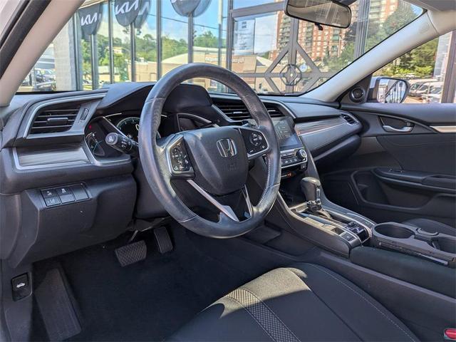 Photo of 2020 Platinum White Pearl Honda Civic