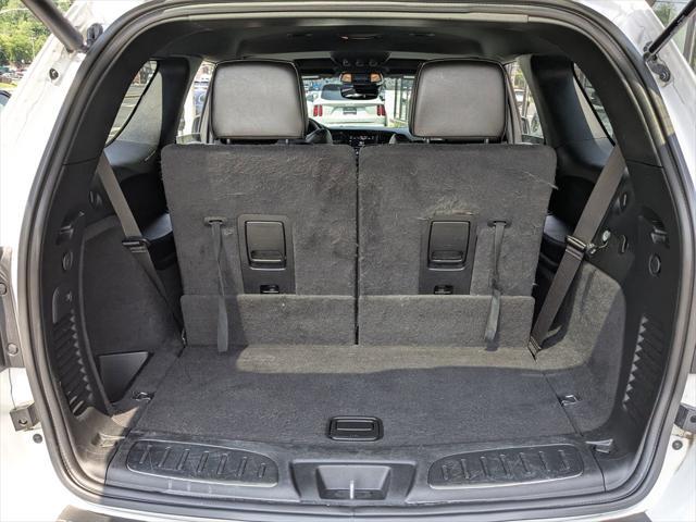 Photo of 2022 White Knuckle Clearcoat Dodge Durango