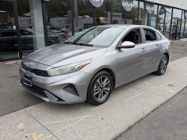 Photo of 2022 Steel Gray Kia Forte