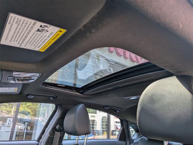 Photo of 2022 Aurora Black Kia Forte