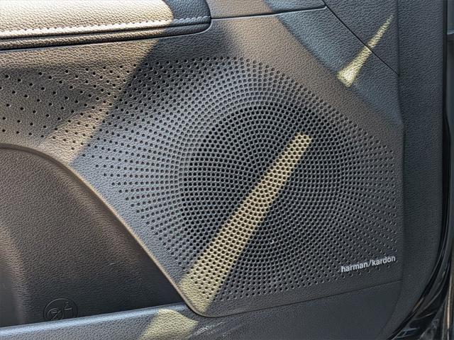 Photo of 2022 Aurora Black Kia Forte