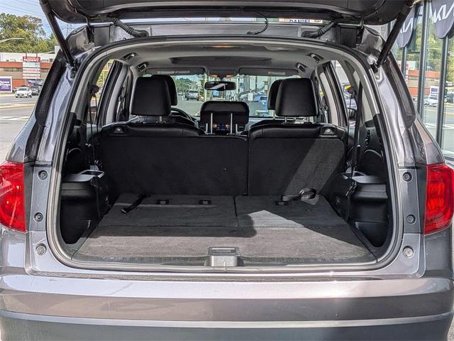 Photo of 2017 Modern Steel Metallic Honda Pilot