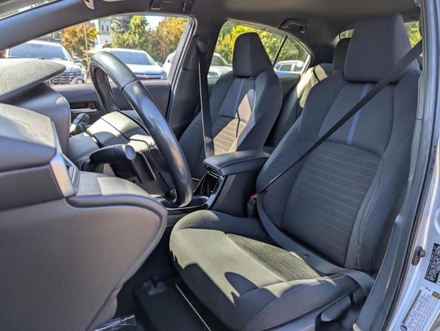 Photo of 2022 Classic Silver Metallic Toyota Corolla