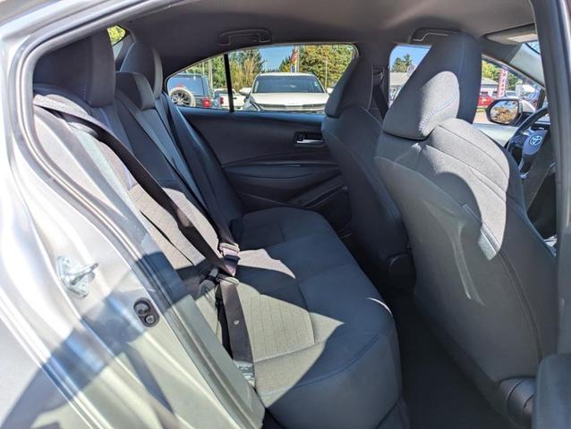 Photo of 2022 Classic Silver Metallic Toyota Corolla