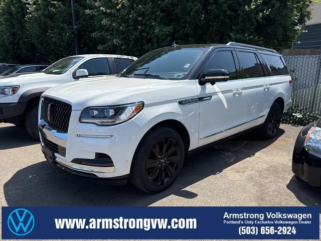 2023 Lincoln Navigator L
