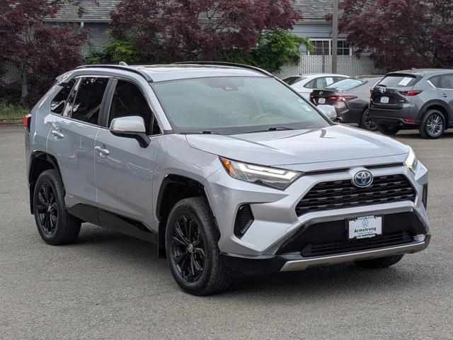 Photo of 2022 Silver Sky Metallic Toyota RAV4 Hybrid