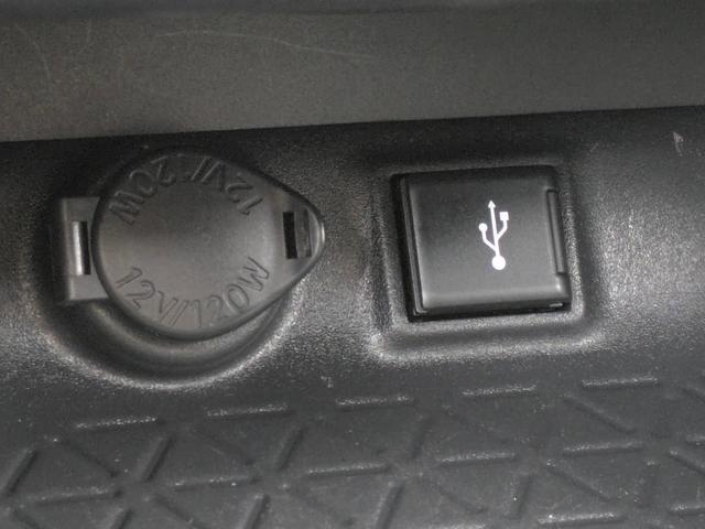 Photo of 2022 Silver Sky Metallic Toyota RAV4 Hybrid