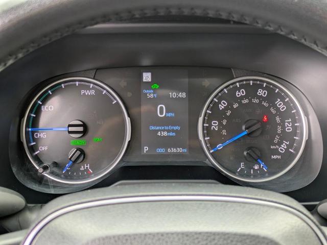 Photo of 2022 Silver Sky Metallic Toyota RAV4 Hybrid