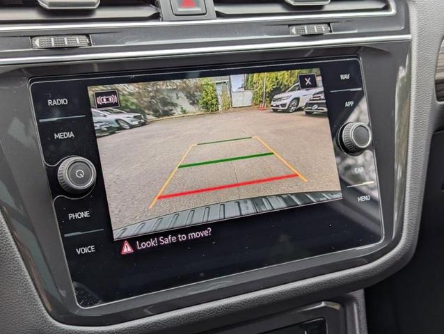 Photo of 2023 Opal White Pearl Effect Volkswagen Tiguan