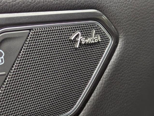 Photo of 2023 Opal White Pearl Effect Volkswagen Tiguan
