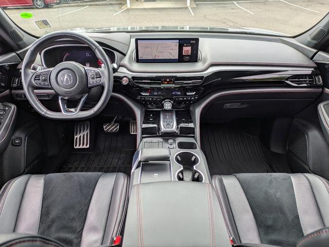 Photo of 2023 Lunar Silver Metallic Acura MDX