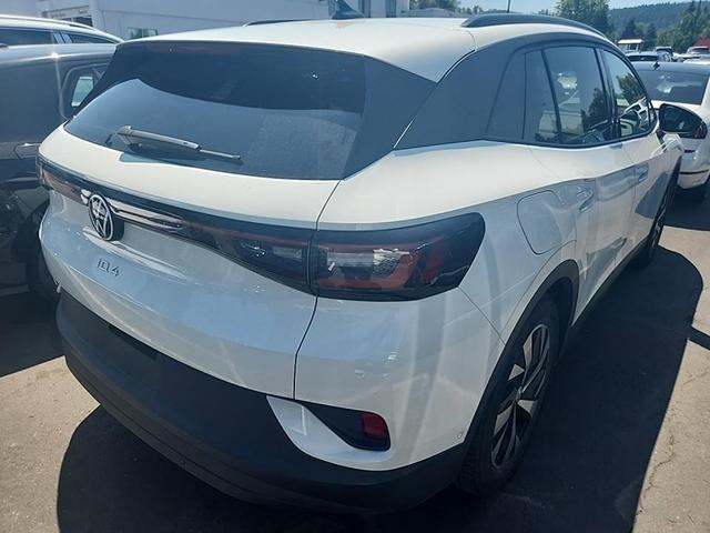 Photo of 2023 Pure White Volkswagen ID.4
