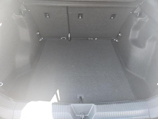 Photo of 2023 Pure White Volkswagen ID.4