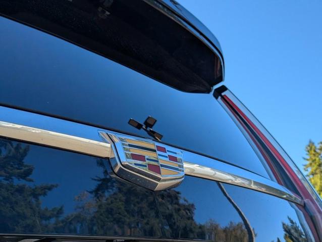Photo of 2018 Dark Adriatic Blue Metallic Cadillac Escalade