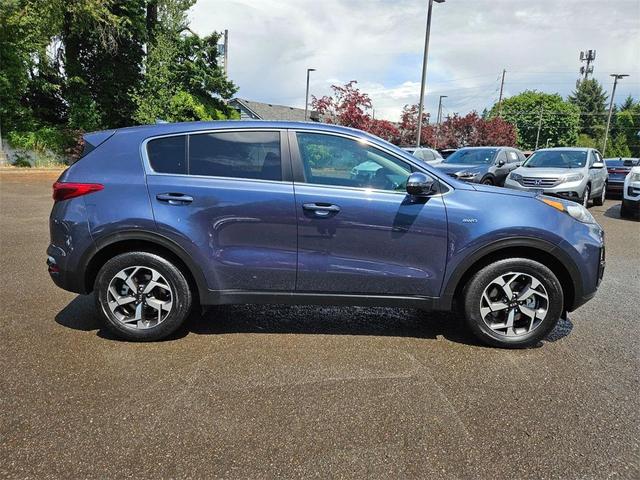 Photo of 2020 Pacific Blue Kia Sportage