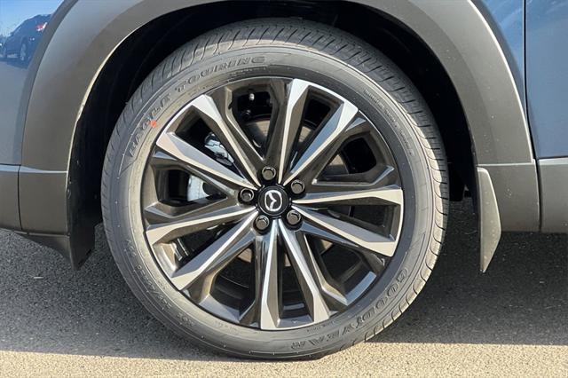 Photo of 2025 Ingot Blue Metallic Mazda CX-50