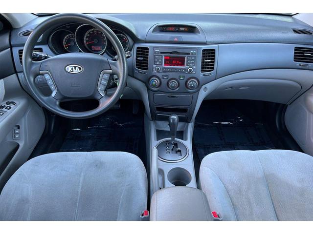 Photo of 2009 Silver Kia Optima