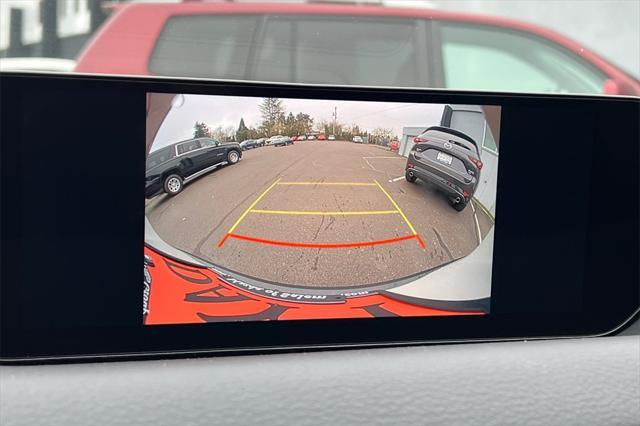 Photo of 2025 wind chill pearl Mazda CX-50