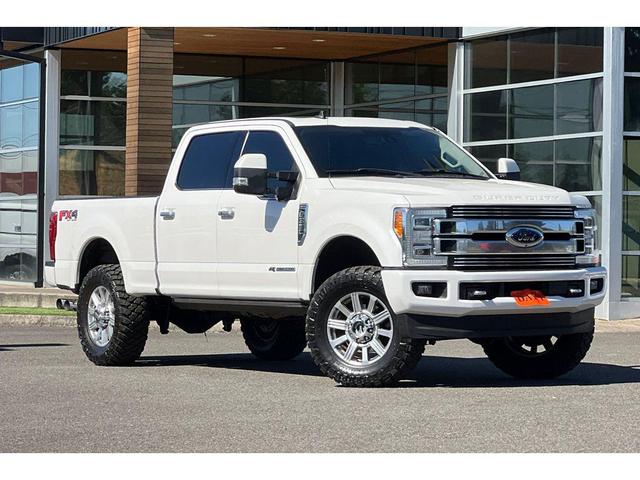 Photo of 2019 White Platinum Metallic Tri-Coat Ford F-350