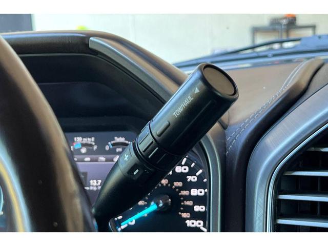 Photo of 2019 White Platinum Metallic Tri-Coat Ford F-350