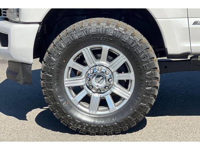 Photo of 2019 White Platinum Metallic Tri-Coat Ford F-350