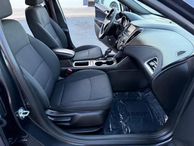 Photo of 2016 Tungsten Metallic Chevrolet Cruze