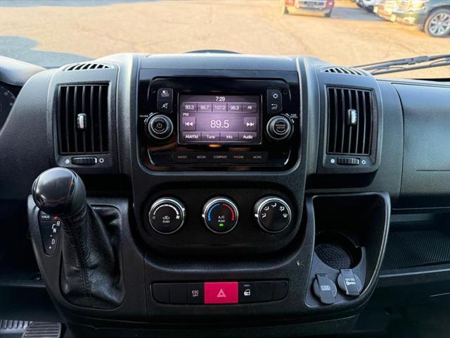 Photo of 2019 Bright White Clearcoat RAM ProMaster 1500