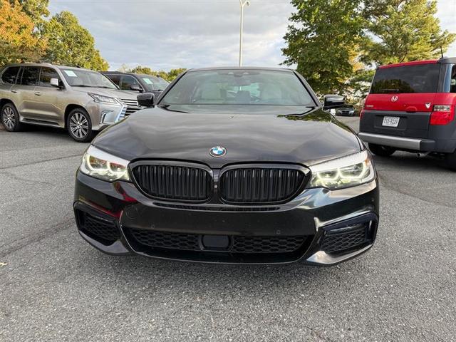 Photo of 2019 Black BMW 540