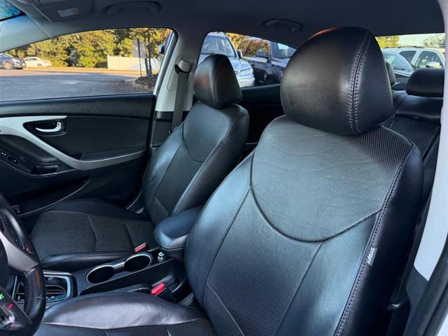 Photo of 2015 Quartz White Pearl Hyundai ELANTRA