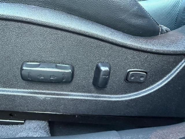 Photo of 2015 Quartz White Pearl Hyundai ELANTRA