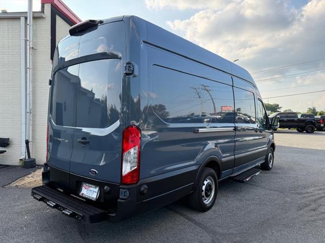 Photo of 2019 Blue Jeans Metallic Ford Transit-250