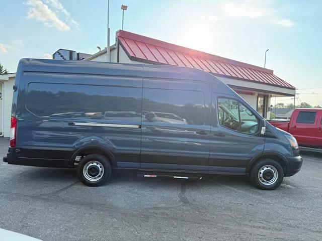 Photo of 2019 Blue Jeans Metallic Ford Transit-250